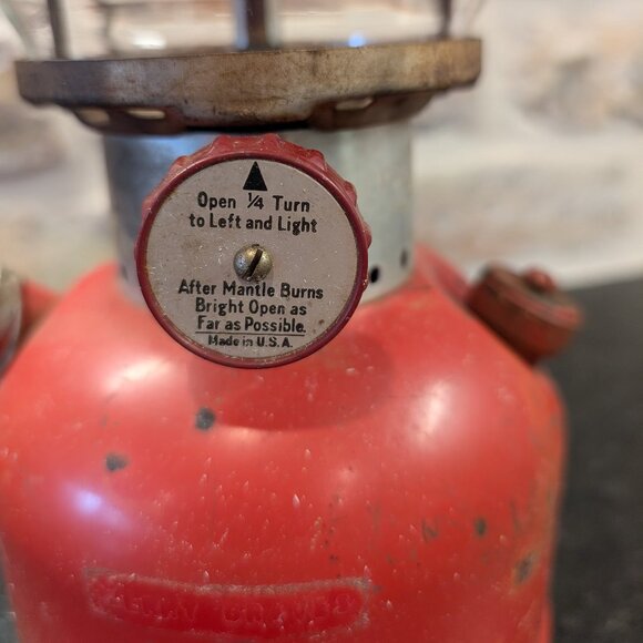 Vintage Coleman Model 200A Lantern June 1960 - untested - Picture 2 of 16